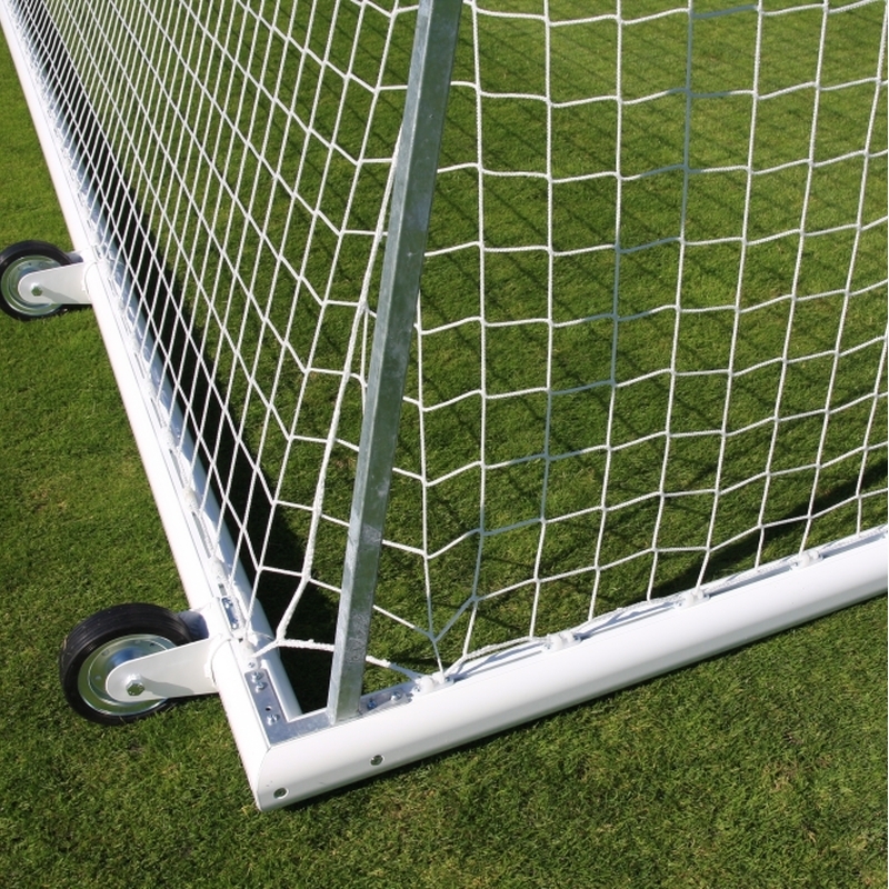 Grid attachment bracket