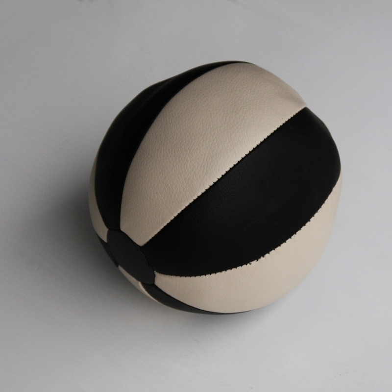 Medicine ball 5 kg, natural leather