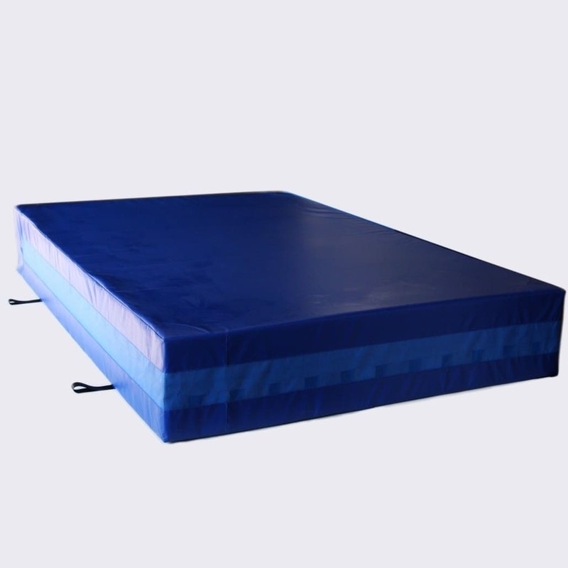 Gymnastic jumping mattress 300x200x40 cm