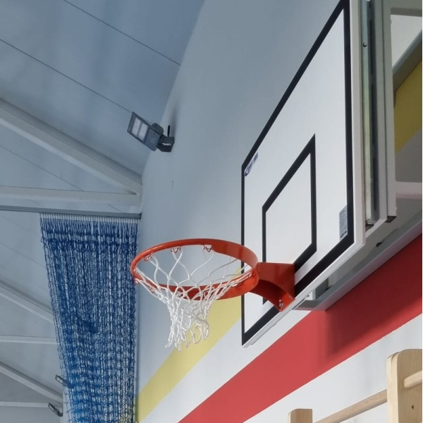 PREMIUM basketball hoop