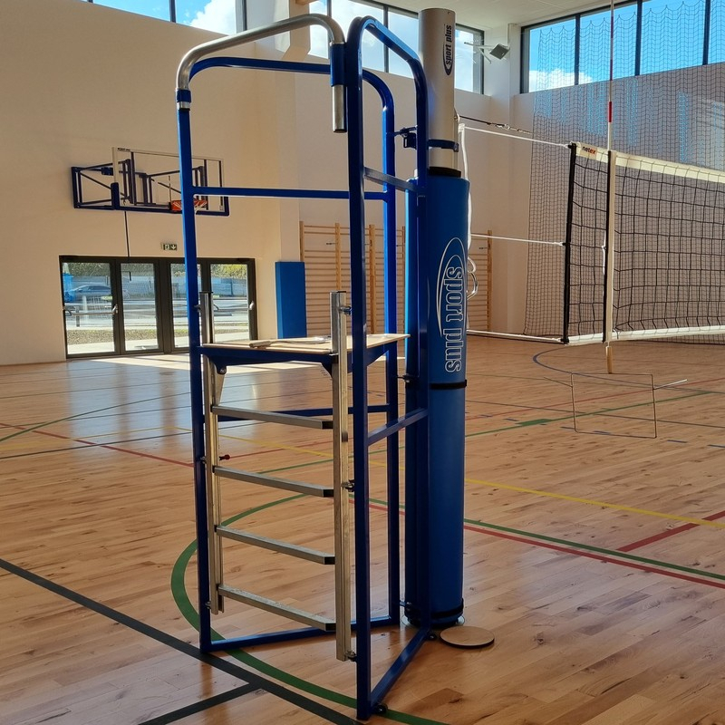 Volleyball-Schiedsrichterständer klappbar